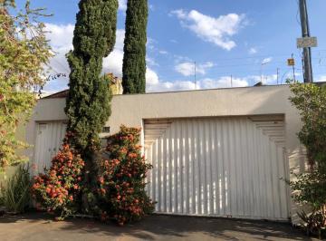 imagem-1 · Casa 3 suítes Lindíssima Jardim América  Casa de Rua com 3 Quarto(s) por R$ 650.000 no setor Jardim 