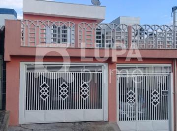 Casa · 202m² · 2 Quartos · 3 Vagas · Casa à venda na Vila Amália!