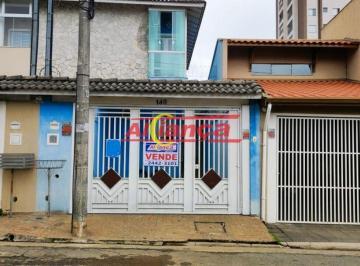Casa · 136m² · 3 Quartos · 4 Vagas · Casa à venda com 136m², 3 quartos e 3 vagas