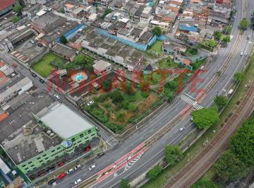 836b31bb6d4fec93a58ea2307807144d.jpg · Terreno