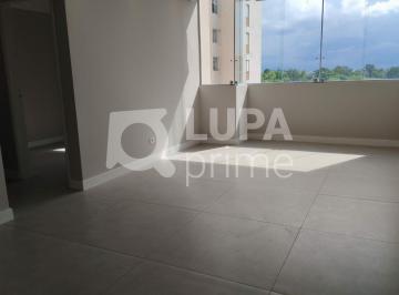 Apartamento · 80m² · 3 Quartos · 1 Vaga · Apartamento com 3 dormitórios sendo 1 suíte á venda no Barro Branco