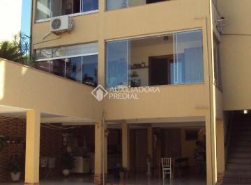 470508_iQ573i6j83_470508660afbf85d254.jpg · Casa com 3 quartos, 5 banheiros, 2 vagas - Na Vila Ipiranga- para moradia ou para fins comerciais.
