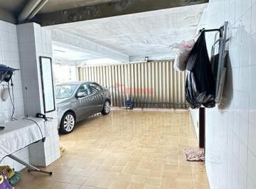 Casa · 390m² · 4 Quartos · 2 Vagas · Casa 4 quartos 2 suítes no Caminho das Árvores - Salvador - Ba