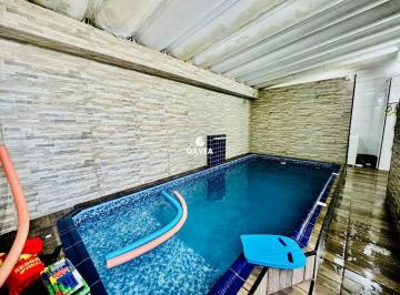 Casa · 167m² · 3 Quartos · 2 Vagas · Casa à venda no Boqueirão em Santos.