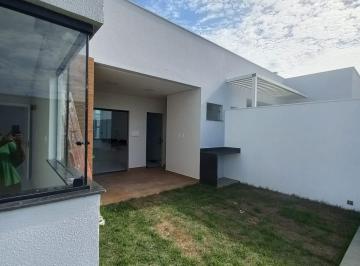 Casa de 3 quartos, Manaus · Casa, 3 suítes, piscina e gourmet com churrasqueira - Cd. Morada dos Pássaros