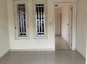 Casa · 235m² · 6 Quartos · Casa na Vila Moderna