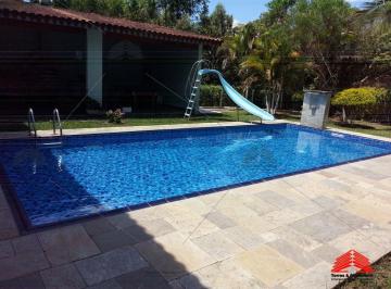 Foto 01 · Sitio a venda em Cotia, 4 dormitorios, 2 suites, piscina, churrasqueira, frente pro lago, varanda, l