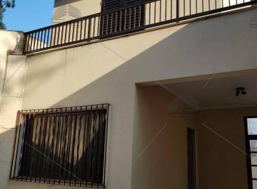 Foto 01 · Sobrado de 135m² a venda na Vila Califórnia, com 3 dormitórios sendo 1 suíte, 2 banheiros, 1 sala de