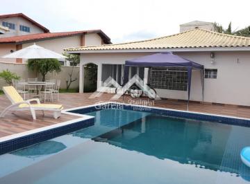 Casa · 228m² · 4 Quartos · 4 Vagas · Casa em Peruíbe
