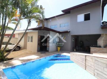 Casa · 200m² · 4 Quartos · 2 Vagas ·
Casa em Peruíbe