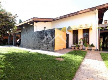 Foto 01 ·
Casa a venda em Peruíbe