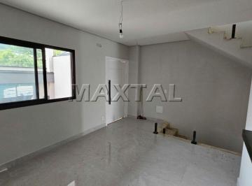 Casa · 362m² · 4 Quartos · 6 Vagas · Sobrado com 362m², 4 dormitórios, 1suíte, 6 vagas, próximo a Paródia Pedro Apóstolo.