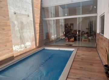 Casa · 250m² · 4 Quartos · 2 Vagas · Casa com 4 quartos à venda, Condomínio Jardim Umuarama 2 - Uberlândia/MG