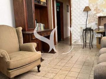 Casa · 172m² · 3 Quartos · 3 Vagas · VENDE / CASA / BAIRRO APARECIDA - SANTOS