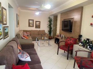 Apartamento · 180m² · 2 Quartos · 1 Vaga · APARTAMENTO MOBILIADO - ÓTIMA LOCALIZAÇÃO - À 400M DA PRAIA - 2 DORMITÓRIOS - 1 VAGA 
