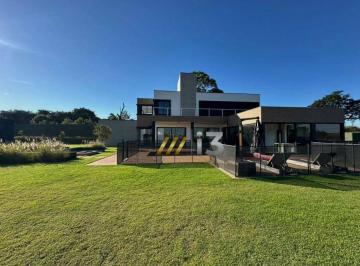 627187647f248f4ec4cedc1e49e667bbeac322b1 · Casa com 3 dormitórios à venda, 423 m² por R$ 3.900.000,00 - Condomínio Shambala III - Atibaia/SP