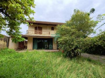 3a1b5ad49ae9d964e118ef717ecb9edf59899450 · Casa no Guarujá