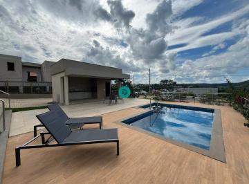 Casa · 220m² · 4 Quartos · 5 Vagas · LINDA CASA PARA LOCAÇAO, NO CONDOMINIO GRAN ROYALLE -LAGOA SANTA !