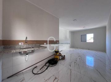 2c5efc0e259b5a2e5f62645af36cc07c93a4c06c · Apartamento à venda no coração de Peruíbe, no bairro Centro.