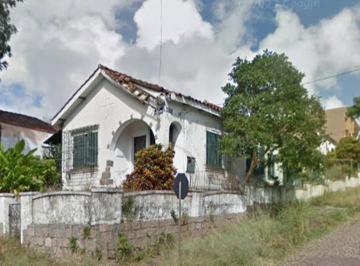 Casa de 1 quarto, Porto Alegre · Casa com 3 quartos e 300 m² à venda em Medianeira