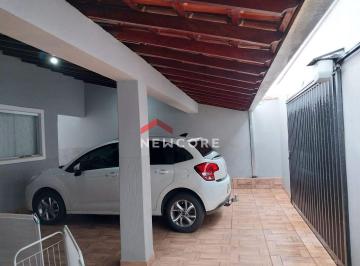 Casa · 175m² · 3 Quartos · Casa em Rua das Pombas - Jardim das Palmeiras - Uberlândia/MG
