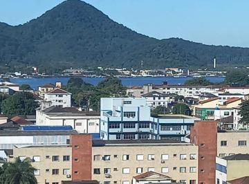 Comercial · 77m² · Conjunto Comercial/sala para aluguel no Centro em São Vicente.