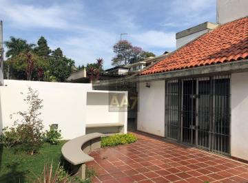 Casa · 280m² · 3 Quartos · 4 Vagas · Excelente Sobrado junto ao Metrô Morumbi