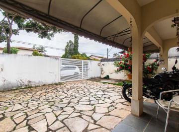 Casa de 4 quartos, Brasília ·  Jardim Botânico 4 quartos suíte piscina condomínio fechado Mirante das Paineiras