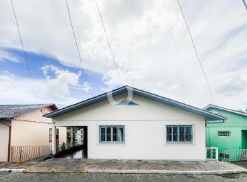 Casa · 120m² · 4 Quartos · Casa à venda - no Centro