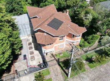 Casa · 710m² · 3 Quartos · Casa à venda - em Santa Catarina