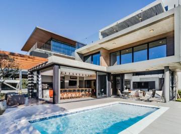 Casa · 590m² · 3 Quartos · 3 Vagas · Casa à venda - em Nossa Senhora da Saúde
