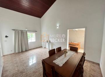 Casa · 250m² · 4 Quartos · 2 Vagas · Casa em condomínio 4 quartos, sendo 1 suíte, 180 metros, a venda - URBANOVA