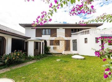 db56676e57122b051ba120961f47913fc3a23486 · Casa ampla com 6 dormitórios no Centro Cívico