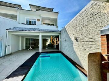 Casa · 251m² · 4 Quartos · Casa - Freguesia (Jacarepaguá)