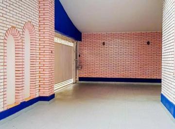 Casa · 290m² · 4 Quartos · 3 Vagas · Casa com 190 M² no centro co 4 quartos e 1 suite e 3 vagas de garagem