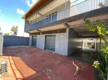 Casa · 548m² · 3 Quartos · 4 Vagas · Sobrado à venda no Parque Monjolo em Foz do Iguaçu.