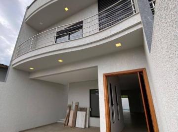 Casa de 3 quartos, Balneário Piçarras · Sobrado alto padrão à venda em Balneário Piçarras