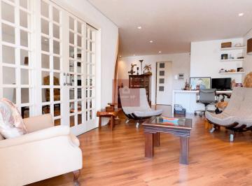 Apartamento · 126m² · 3 Quartos · 2 Vagas · Charmoso apto em excelente localização no coração do Itaim Bibi