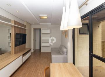 Sala para 2 Ambientes · Apartamento para aluguel - em Batel