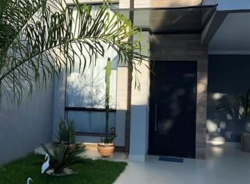 Casa de 3 quartos, Caldas Novas · CASA TERREA 180MT 3 QUARTOS SENDO 2 SUITES CALDAS NOVAS GO