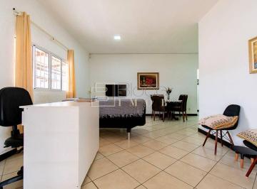Casa · 300m² · 3 Quartos · 2 Vagas · Duas casas independentes no lote