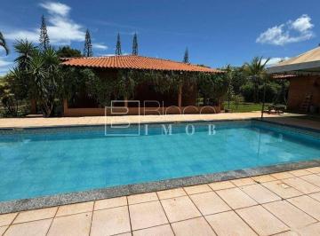 Rural · 20000m² · 3 Quartos · 10 Vagas · CHÁCARA NO LAGO OESTE