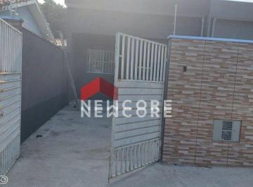 Casa · 75m² · 2 Quartos · 2 Vagas · Casa em Avenida Arnaldo Felipe Sbruzzi - Piracangaguá - Taubaté/SP