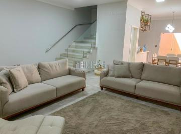 Foto 01 · Casa com 3 Quartos e 3 banheiros à Venda, 203 m² por R$ 978.000.  CA03136