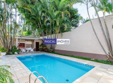 Casa · 388m² · 3 Quartos · 5 Vagas · Sobrado Alto da Boa Vista 3 dormitórios 5 vagas.