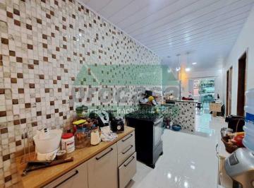 Casa · 250m² · 3 Quartos · 1 Vaga · Casa de rua Residencial / Petrópolis