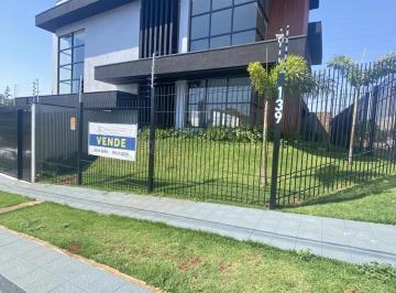 Casa · 420m² · 3 Quartos · 5 Vagas · Exuberante sobrado!