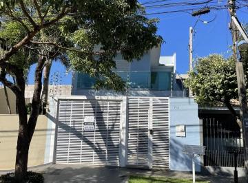 Casa · 164m² · 3 Quartos · 2 Vagas · Sobrado 03 Dormitórios - Jardim Paris