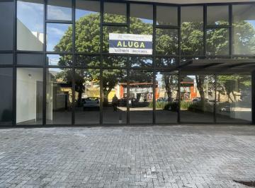 Comercial · 910m² · 7 Vagas · Barracão Comercial na Av Brasil em Maringá