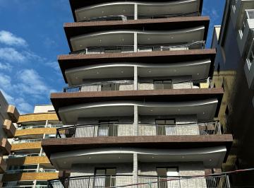 Apartamento de 2 quartos, Praia Grande · APARTAMENTO 2 DOMITÓRIOS OPÇOES COM SUITE-DECORADO NO LOCAL